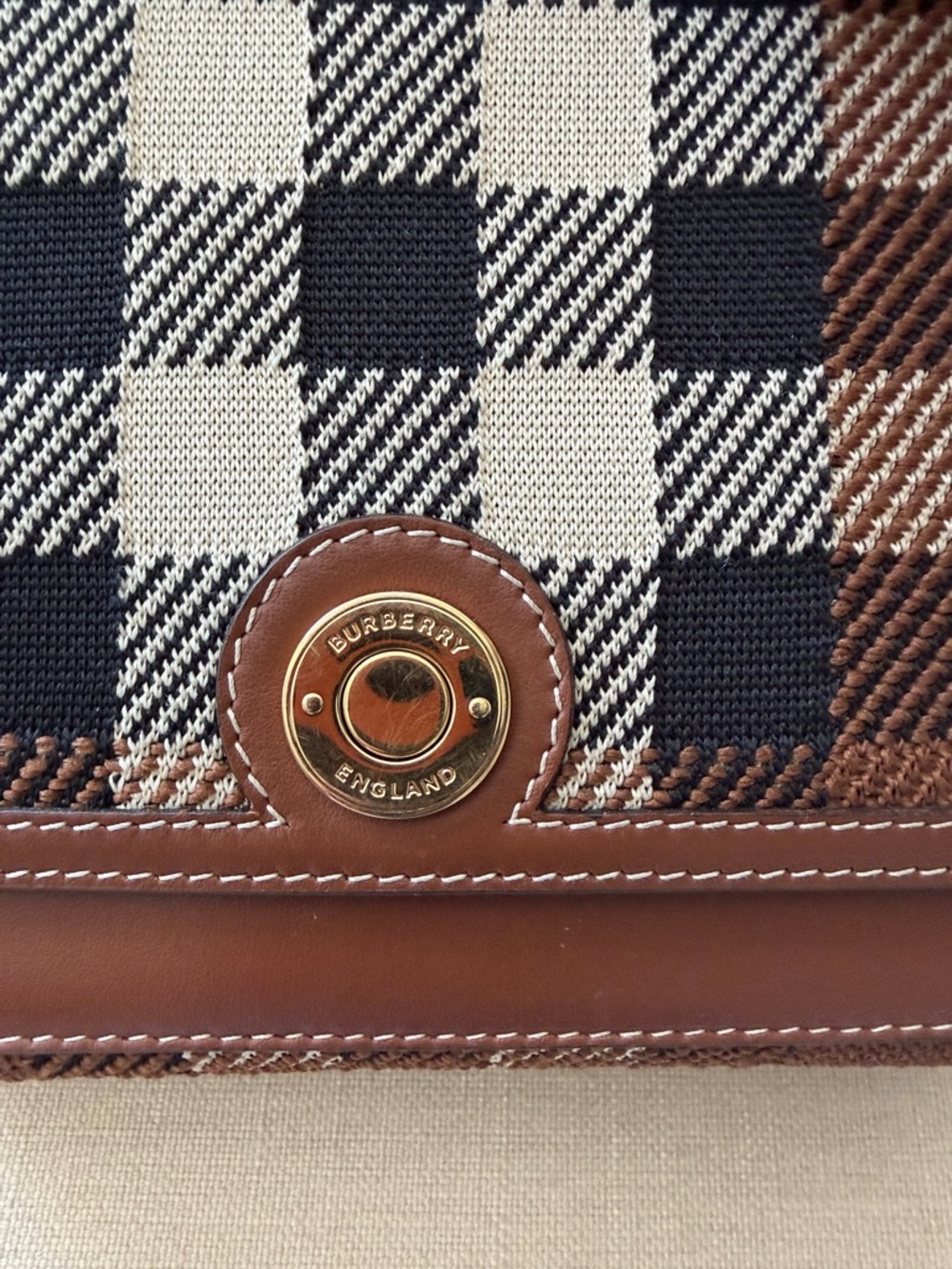 Burberry Checked Brown Crossbody Shoulder Bag with Black Strap - Picture 6 of 10